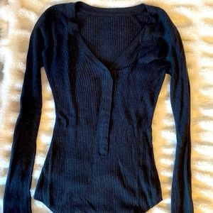 Deep V Lululemon ribbed knit